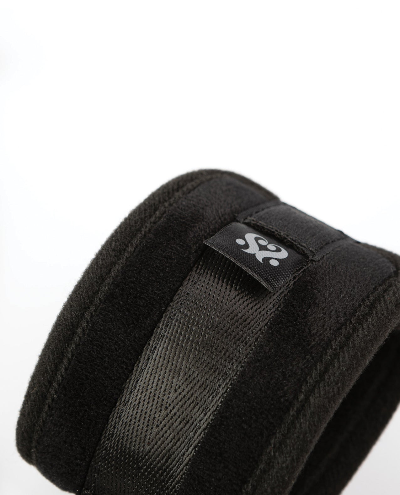 Sei Mio Neck Firmly in Check Adjustable Neck & Wrist Restraint Kit - Black by Creative conceptions