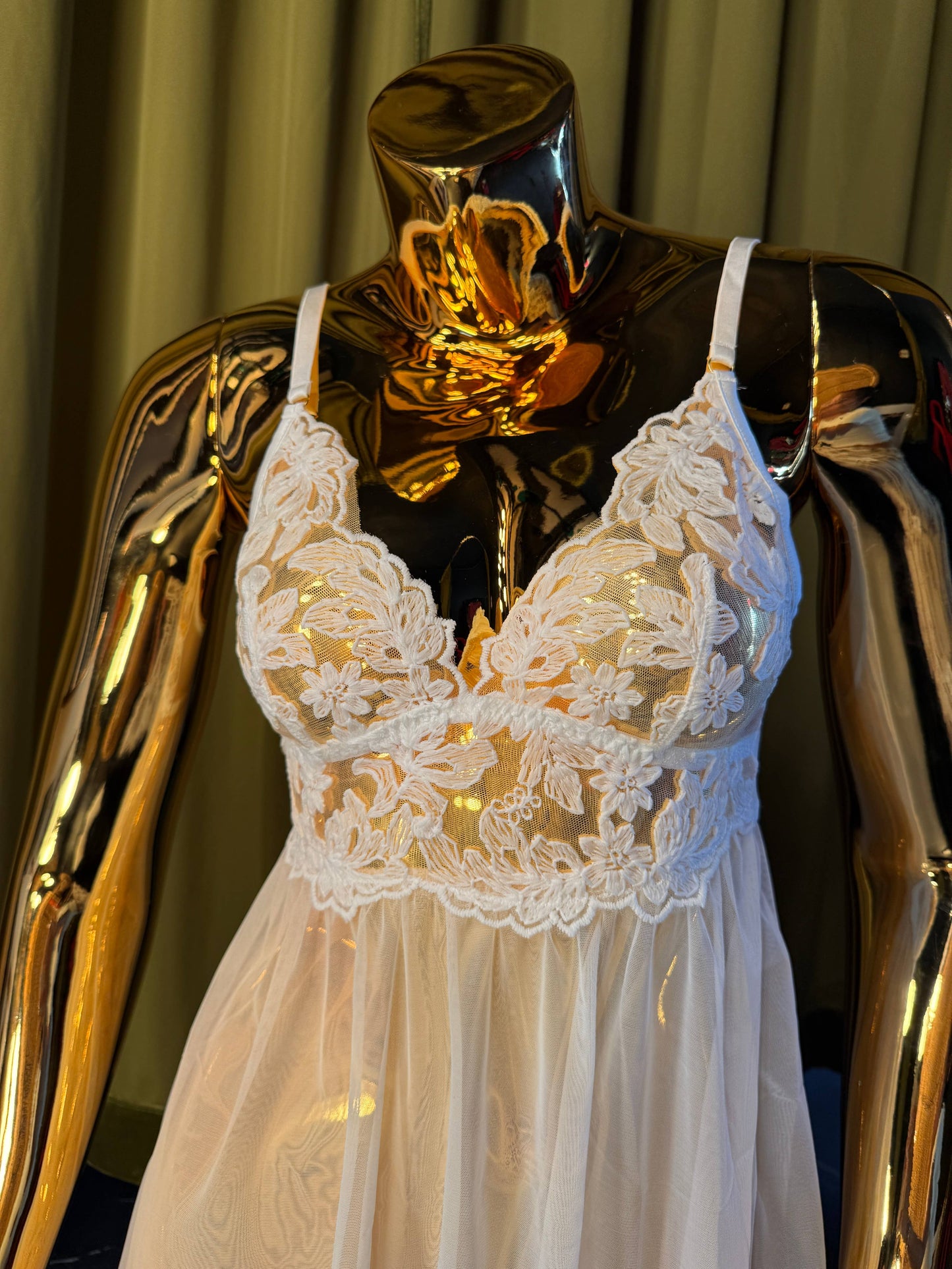 KILO BRAVA EMBROIDERY COLLECTION- WHITE- BABYDOLL