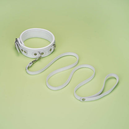 Liebe Seele- Fuji White -Cow Leather Collar and Leash