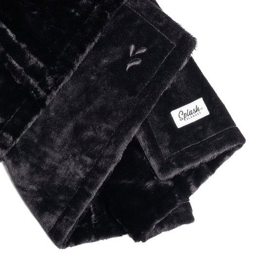 Splash Blanket The OG Extra Small Black by Splash Blanket – Waterproof Micro-Velvet and Sherpa Fleece Throw by Splash Blanket