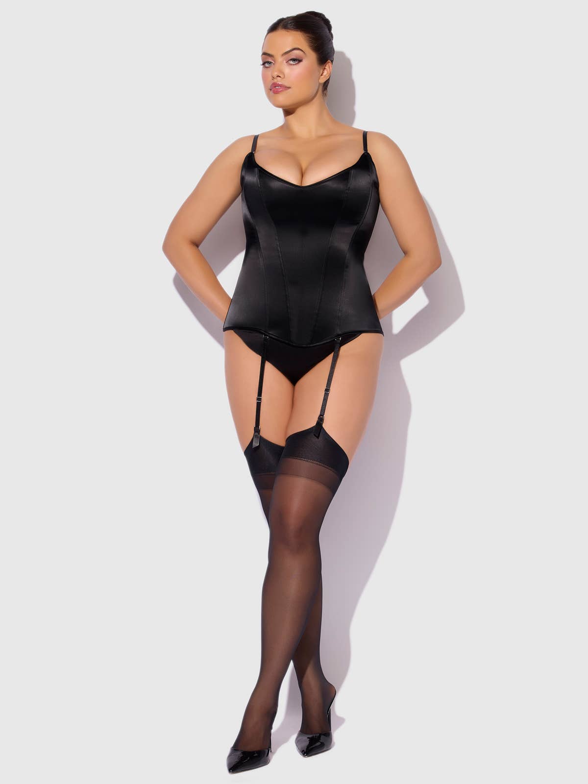 JULIET SATIN FULL BONING SCOOP NECK CORSET by House of Desire