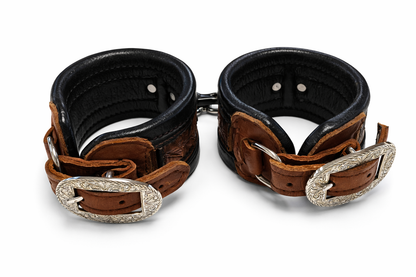 Lisa's Custom Leather - Western Collar, Cuffs, & Leash Set